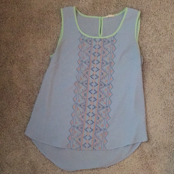 Tank top - Picture 1 of 1